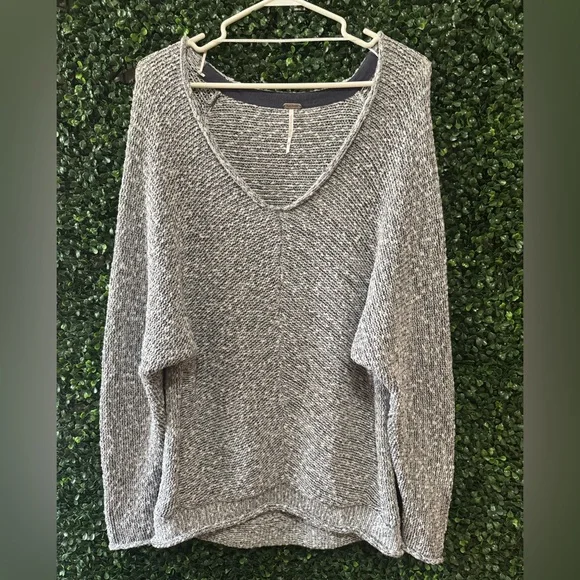 FREE PEOPLE BRIGHT LIGHTS OVERSIZED TUNIC SWEATER - Picture 6 of 11